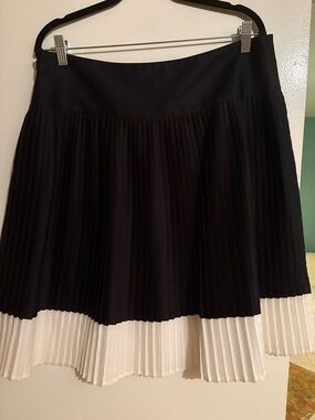 Lauren Ralph Lauren Black & White Pleated Skirt